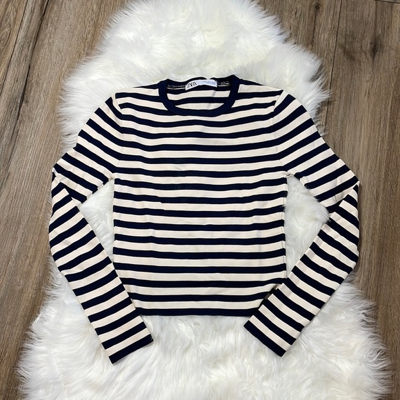 Zara Sweaters Zara Knit Navy White Stripe Crop Long Sleeve Sweater